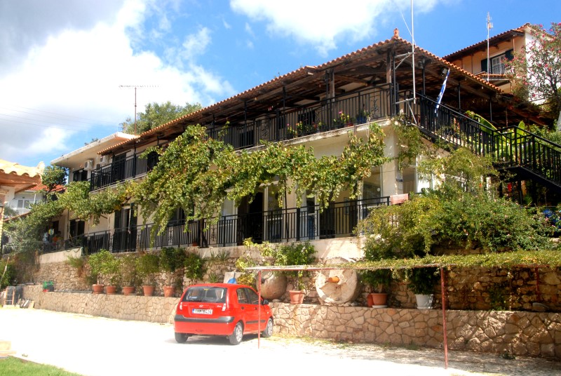 Pansion Limni and Porto Tsi Ostrias Studios Apartments in Keri Zakynthos Greece